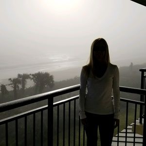 Meet your Posher, Sharon